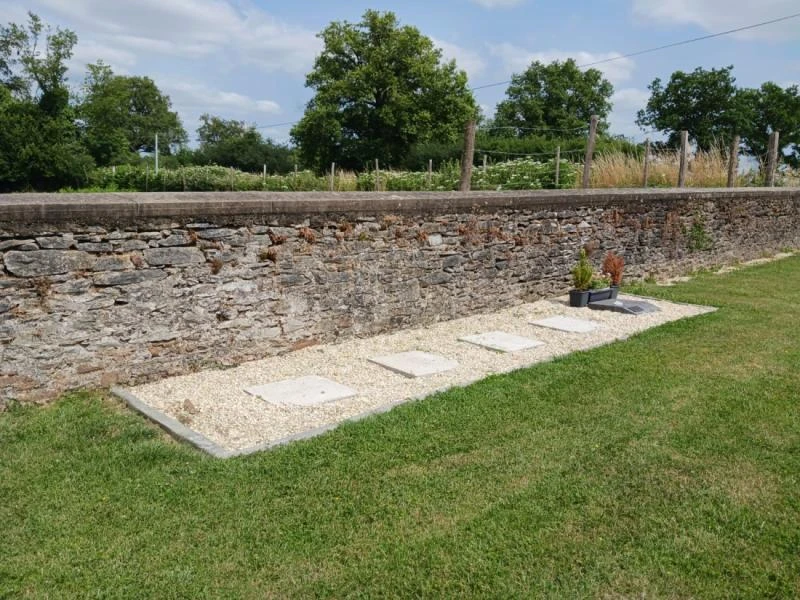 Le cimetière